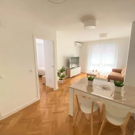 Apartamento Las Rozas Centro Con Parking Incluido Exterior photo