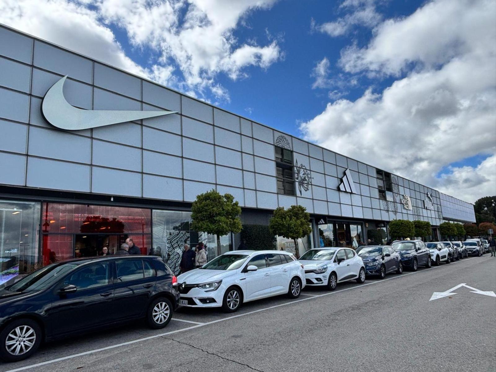 Rozas Centro Con Parking Incluido Appartement